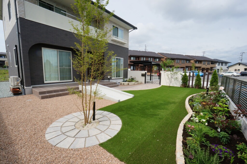 住む人にやさしいエクステリア＆ガーデン