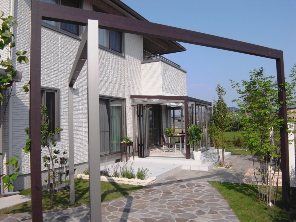 ガーデンルームでくつろぎの空間